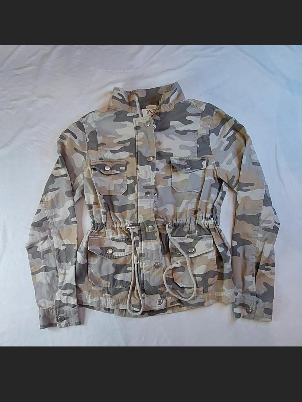 Camouflage Canvas Utility Jacket Women's Size Small - Like New BKE (Buckle)